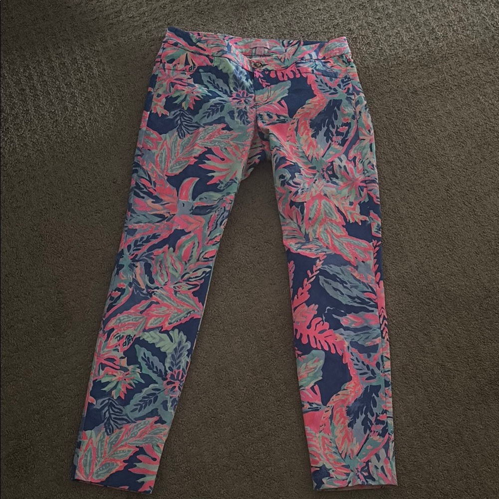 Lilly Pulitzer Patterned Pants Size 4